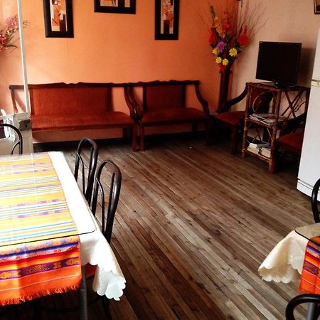 Hostal Yumbo Imperial Κίτο Εξωτερικό φωτογραφία