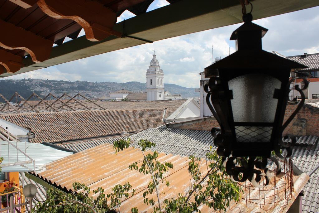 Hostal Yumbo Imperial Κίτο Εξωτερικό φωτογραφία