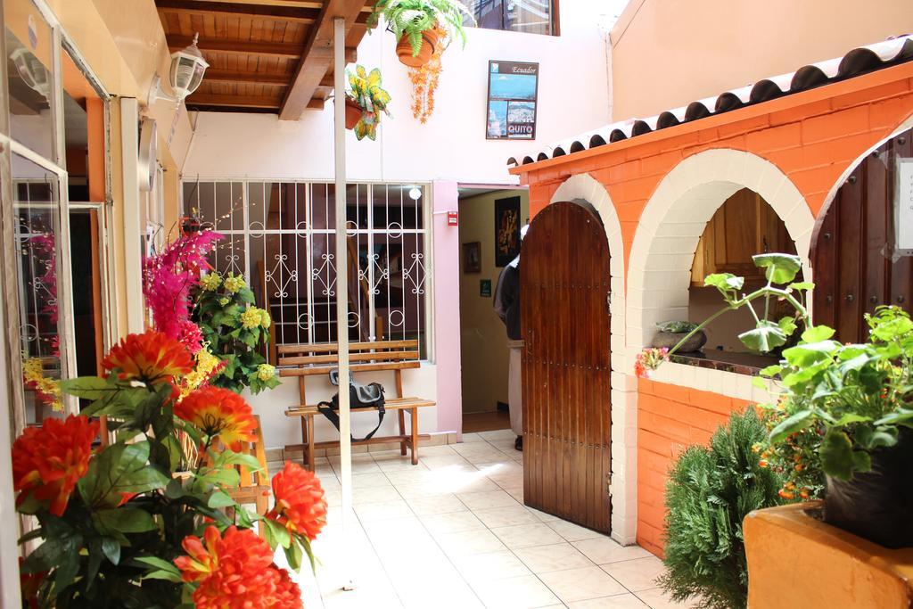 Hostal Yumbo Imperial Κίτο Εξωτερικό φωτογραφία