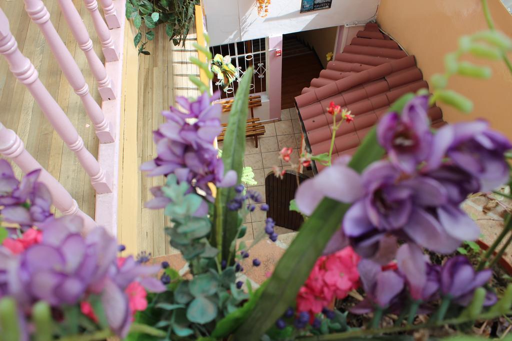 Hostal Yumbo Imperial Κίτο Εξωτερικό φωτογραφία